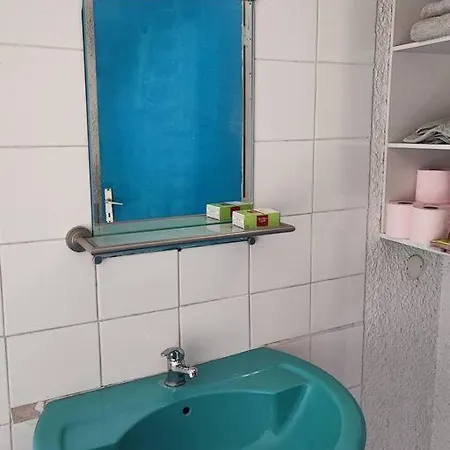 Uze Διαμέρισμα